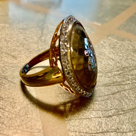 14KT Oval Hammered Gold, Diamond Halo Ring Size 7 Total 5 Grams - Picture 14 of 16